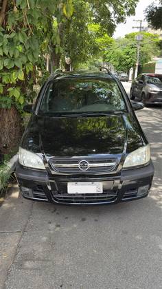 CHEVROLET ZAFIRA 2.0 MPFI ELEGANCE 8V FLEX 4P AUTOMÁTICO CHEVROLET ZAFIRA 2.0 MPFI ELEGANCE 8V FLEX 4P AUTOMÁTICO